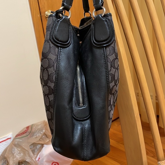 Coach Purse - Picture 7 of 14